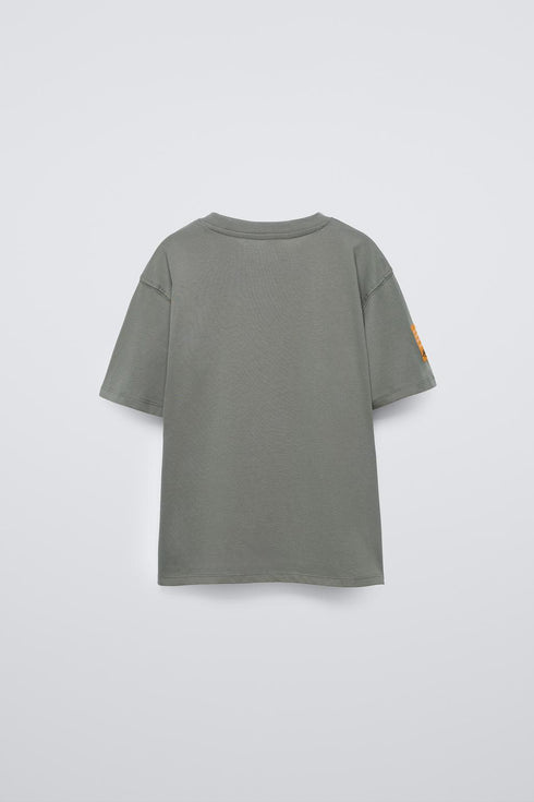 ZARA GRAFFITI T-SHIRT WITH LABEL