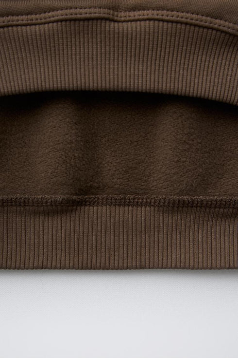 SNOOPY PEANUTS™ EMBROIDERED SWEATSHIRT