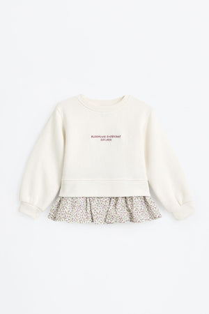 Sweatshirt with ruffle detail.