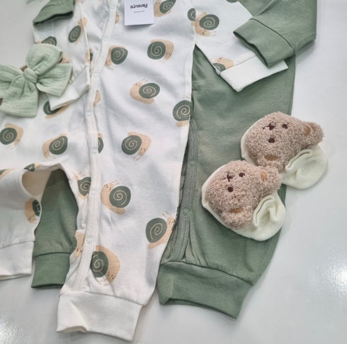 Sinsay Pack of 2 Baby Rompers – Soft Cotton Newborn Bodysuits for Boys & Girls