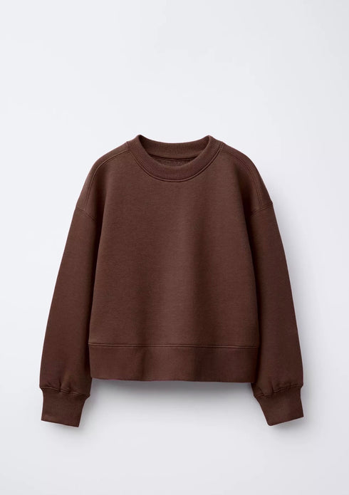 Basic sporty sweatshirt