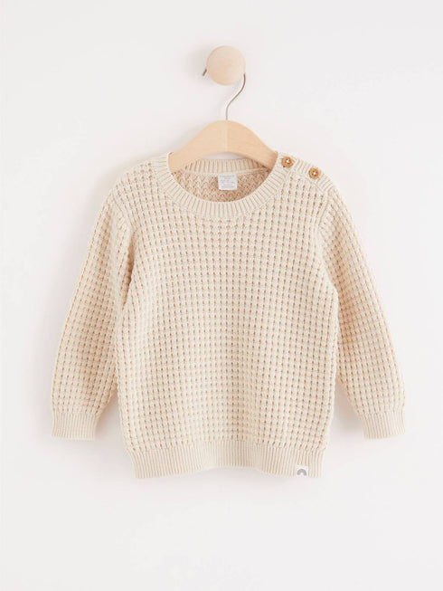 Knitted jumper